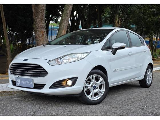 FORD FIESTA 1.6 SE HATCH 16V FLEX 4P MANUAL FORD FIESTA 1.6 SE HATCH 16V FLEX 4P MANUAL